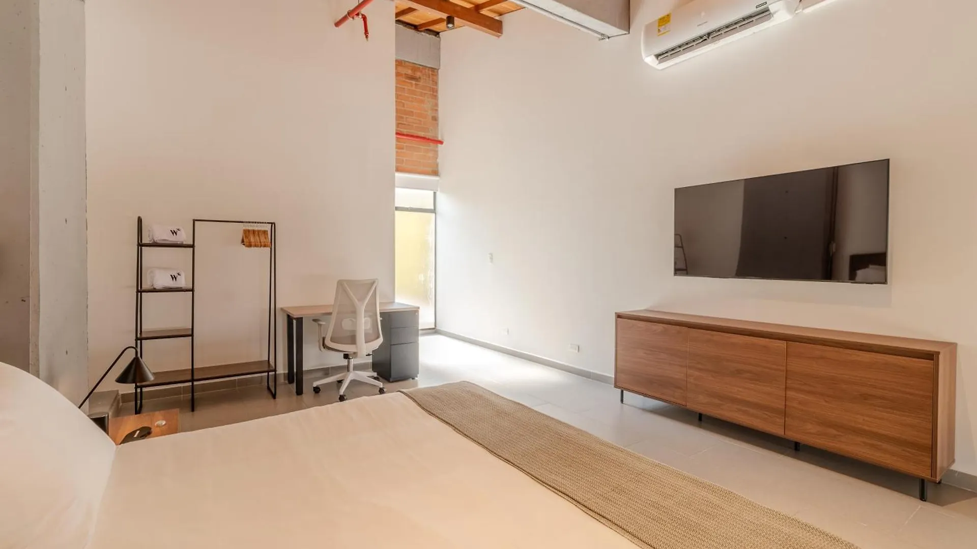 Apartment Enchanted Elegance In Laureles Medellin