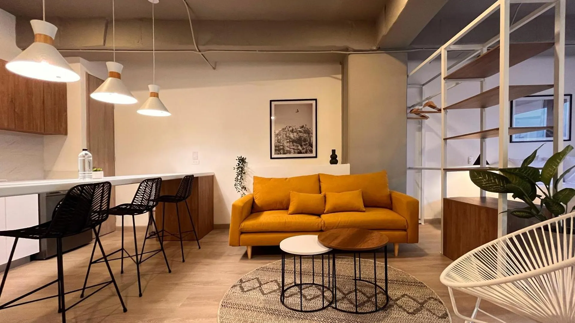 Apartment Enchanted Elegance In Laureles Medellin