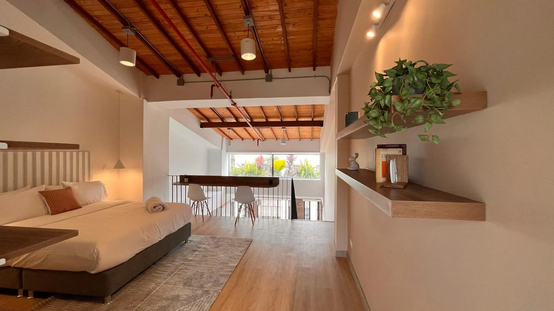 Enchanted Elegance In Laureles Medellin Apartment