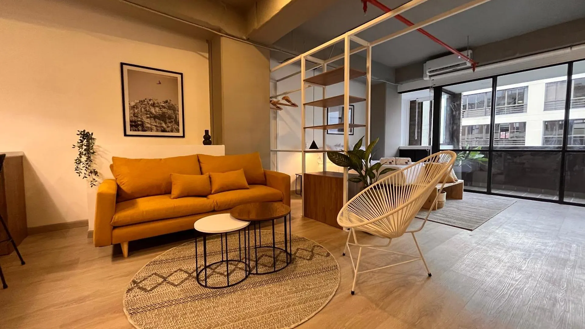 Apartamento Enchanted Elegance In Laureles Medellín Colombia