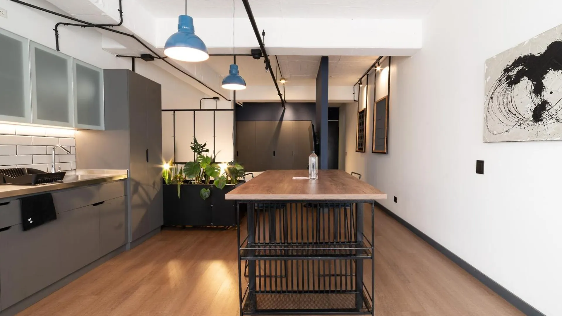 Apartman Enchanted Elegance In Laureles Medellín Kolumbia